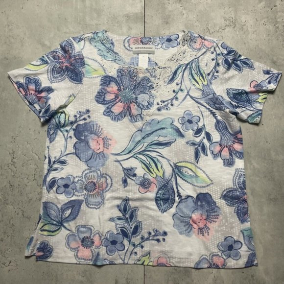 Alfred Dunner Top Womens S Petite White Floral Lace Studded Short‎ Sleeve Shirt - Picture 1 of 7